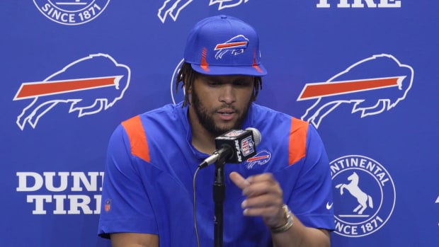 OJ Howard press conference